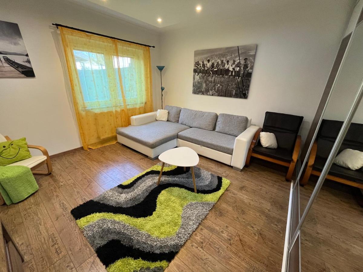 Rabbit Apartman Mosonmagyaróvár Dış mekan fotoğraf