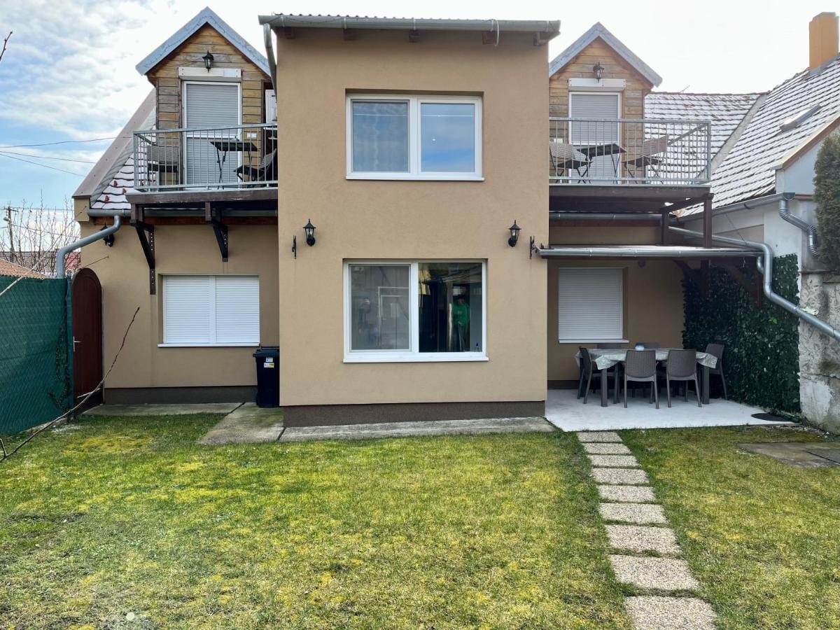 Rabbit Apartman Mosonmagyaróvár Dış mekan fotoğraf